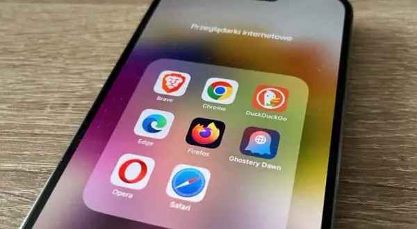 Jaka przeglądarka na iPhone? Odkryj najlepsze opcje i porównania
